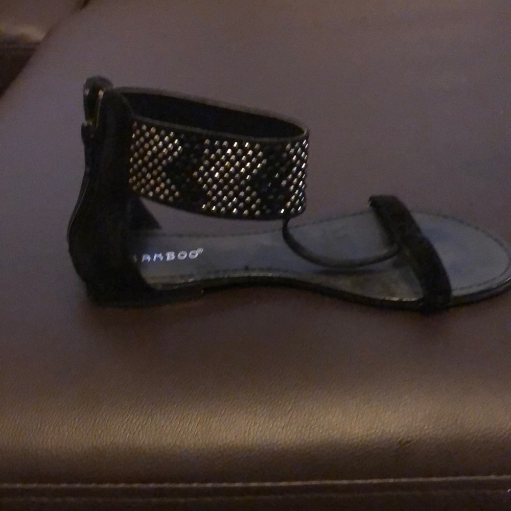 Sandals - Picture 3 of 5